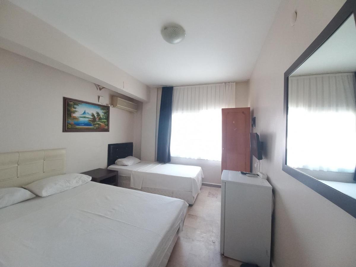 Blue Otel Cesme Exterior photo